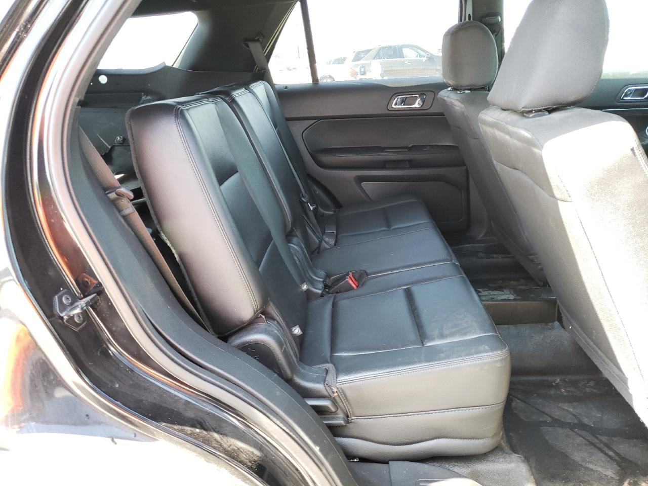 Photo 6 from auction – 2017 FORD EXPLORER P with VIN 1FM5K8AR8HGA24556