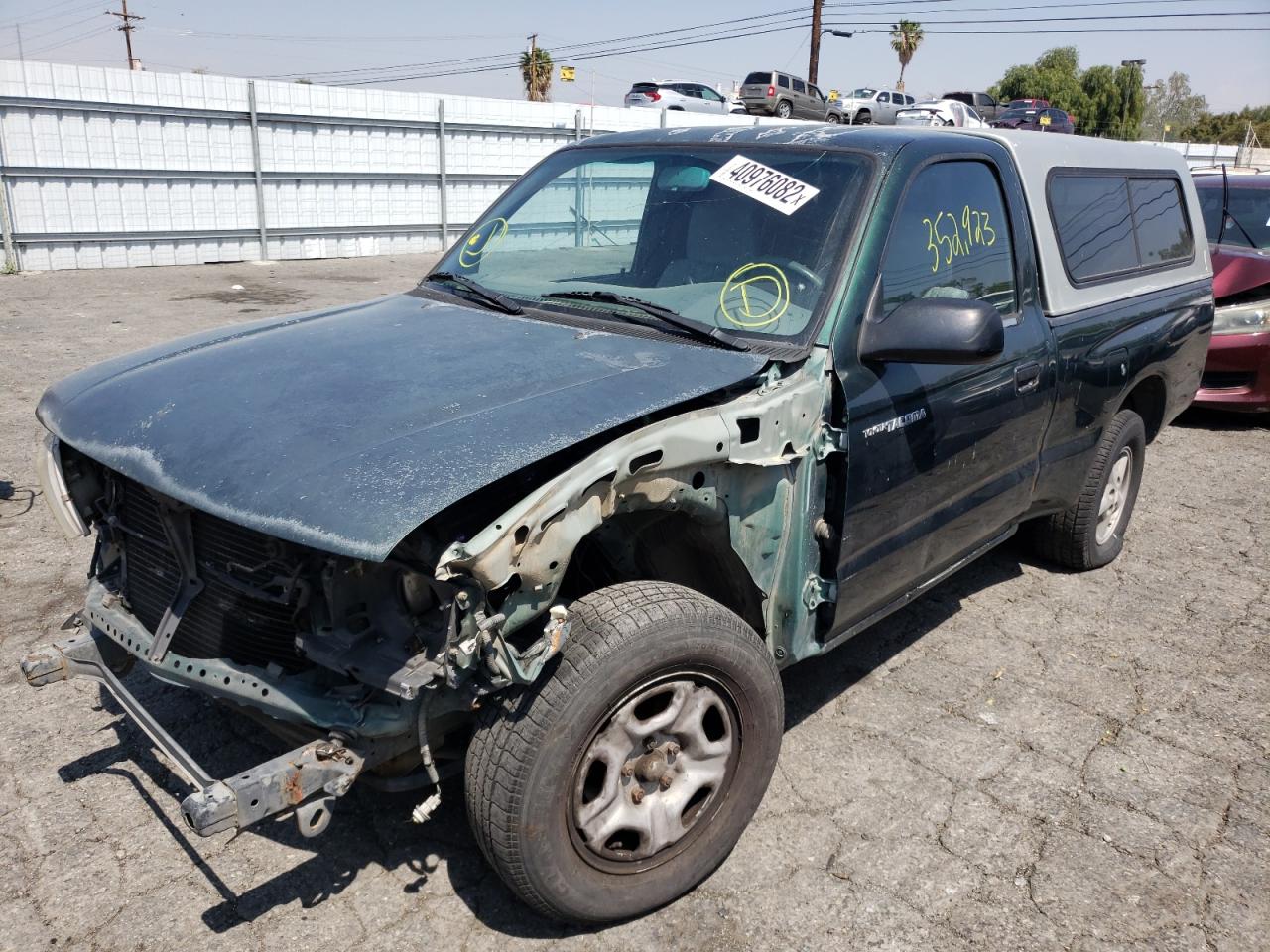 Photo 2 from auction – 2000 TOYOTA TACOMA with VIN 4TANL42N2YZ645667