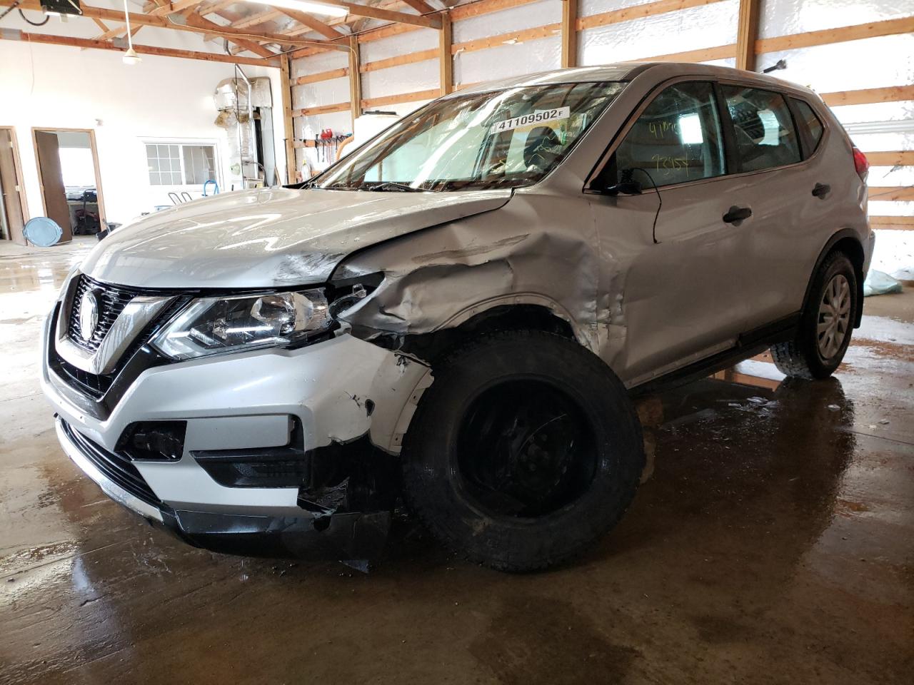 Photo 2 from auction – 2018 NISSAN ROGUE S with VIN 5N1AT2MT7JC783535
