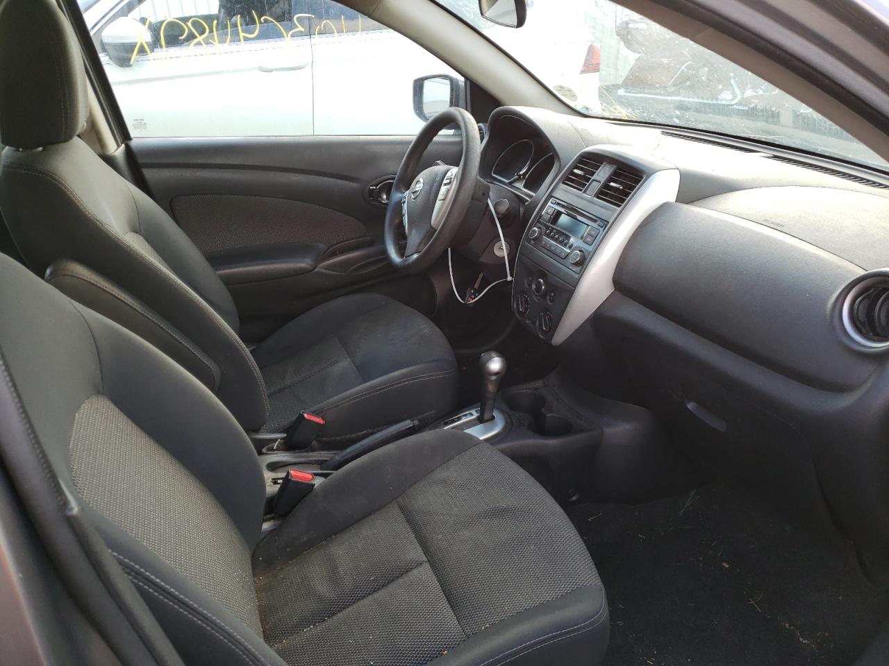 Zdjęcie 5 z aukcji – 2016 NISSAN VERSA S z VIN 3N1CN7AP4GL908342