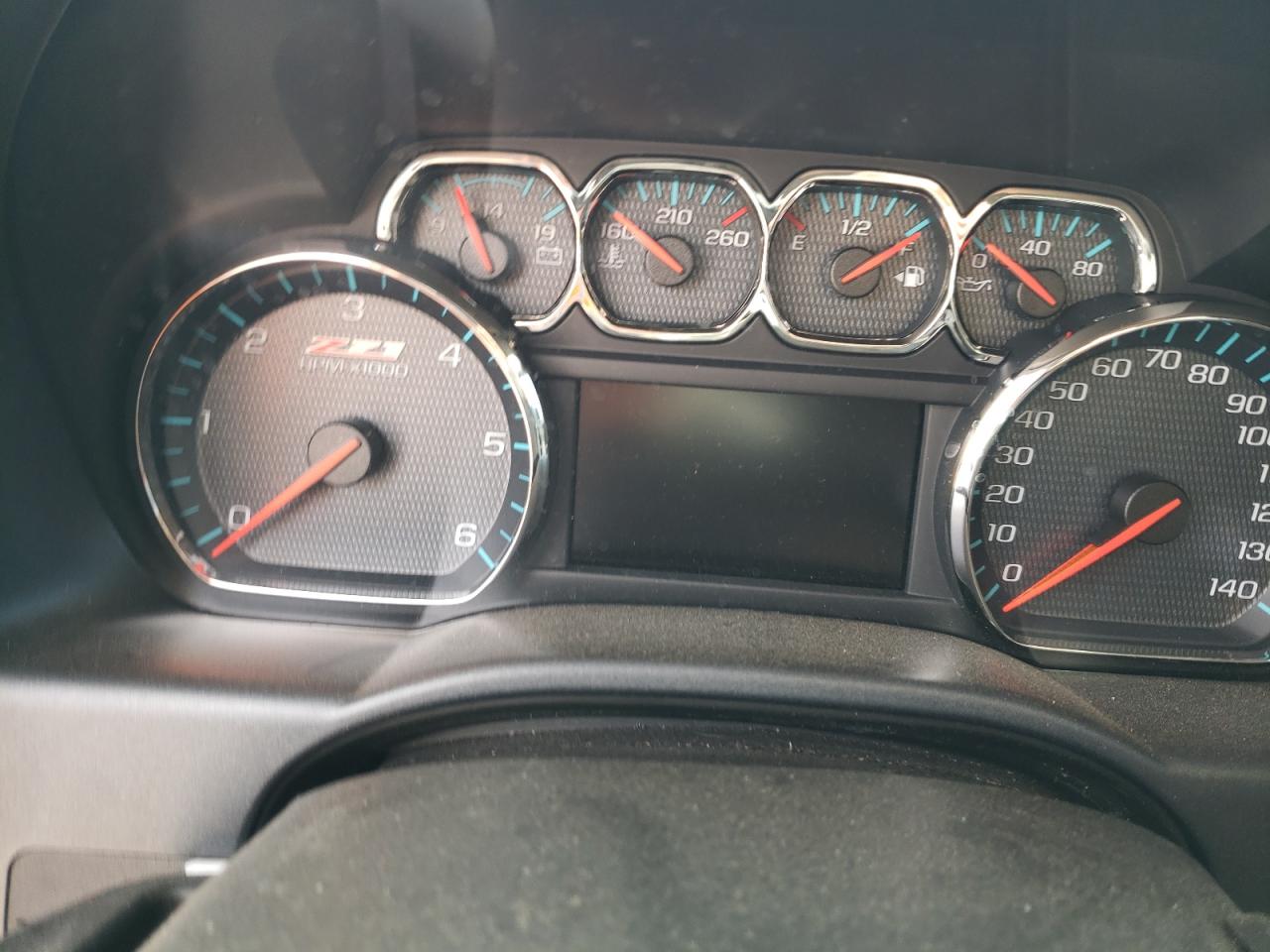 Photo 8 from auction – 2018 CHEVROLET SILVERADO with VIN 2GCVKREC0J1112147