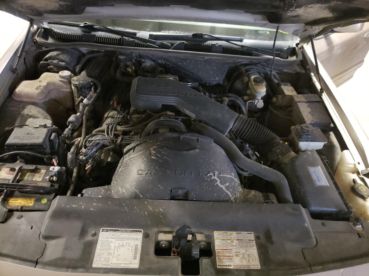 Photo 12 from auction – 1995 FORD CROWN VICT with VIN 2FALP73W3SX134514