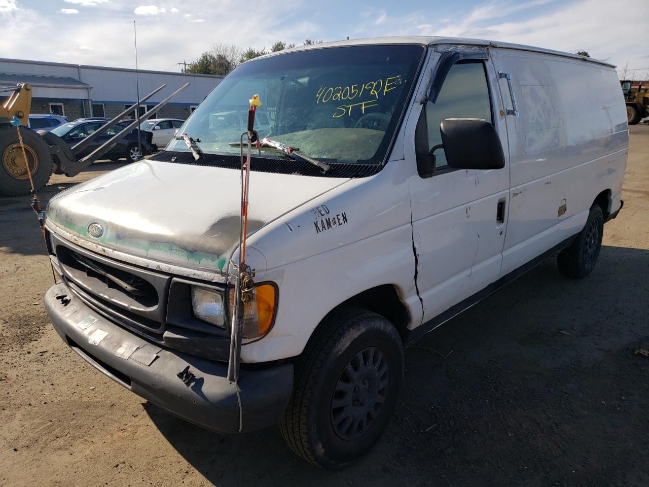 Photo 2 from auction – 2000 FORD ECONOLINE with VIN 1FTRE1423YHB09981