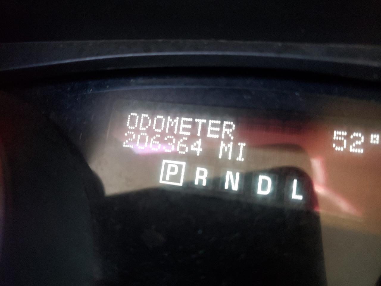 Photo 8 from auction – 2010 GMC ACADIA with VIN 1GKLRKED8AJ165546