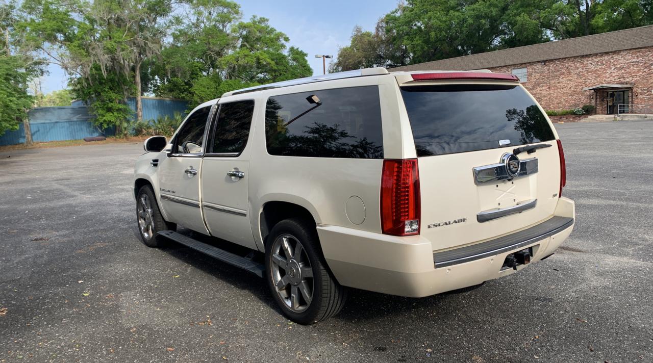 Photo 3 from auction – 2007 CADILLAC ESCALADE E with VIN 1GYFK66817R333277