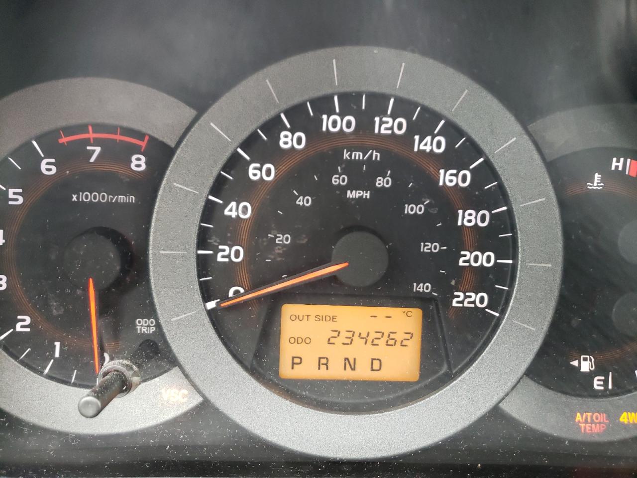 Photo 8 from auction – 2007 TOYOTA RAV4 LIMIT with VIN JTMBD31V176040409