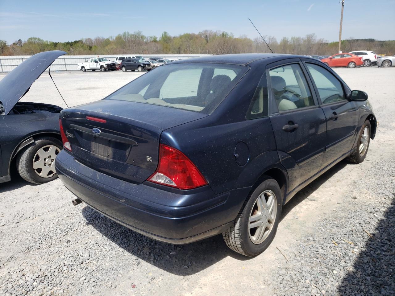 Photo 4 from auction – 2004 FORD FOCUS SE C with VIN 1FAFP34Z64W195319
