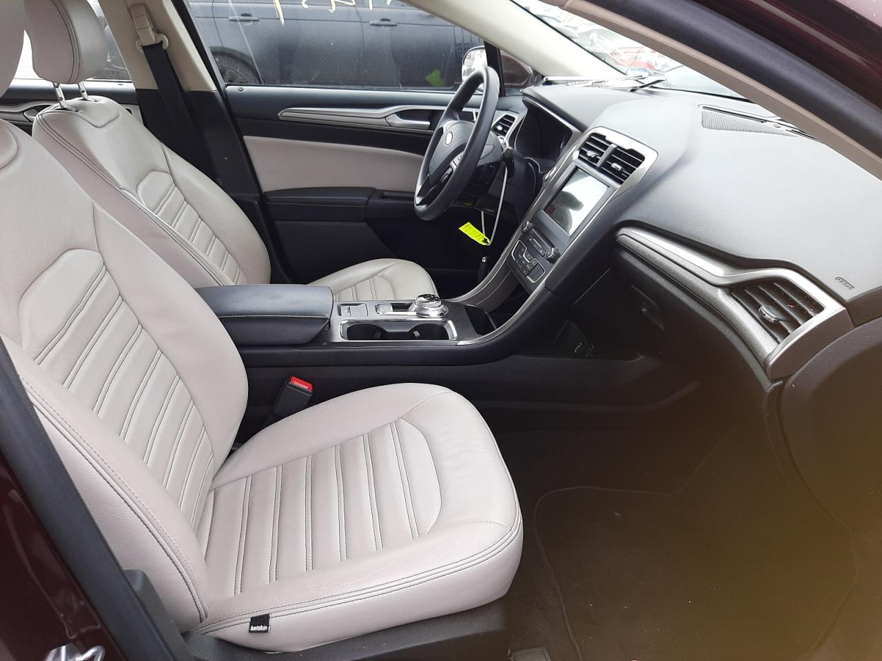 Photo 5 from auction – 2018 FORD FUSION SE with VIN 3FA6P0HD6JR213913