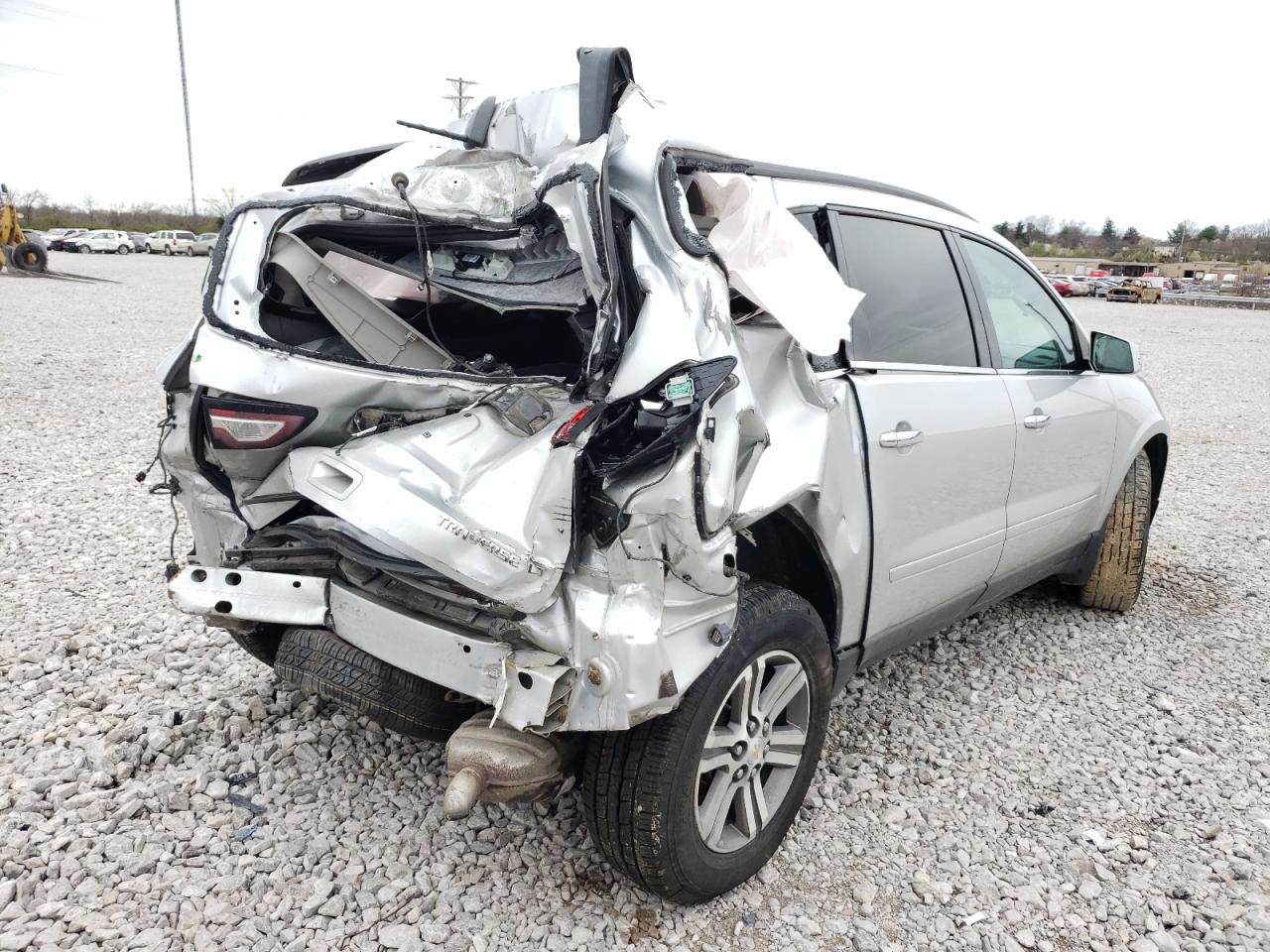 Photo 4 from auction – 2016 CHEVROLET TRAVERSE L with VIN 1GNKRHKD9GJ171841