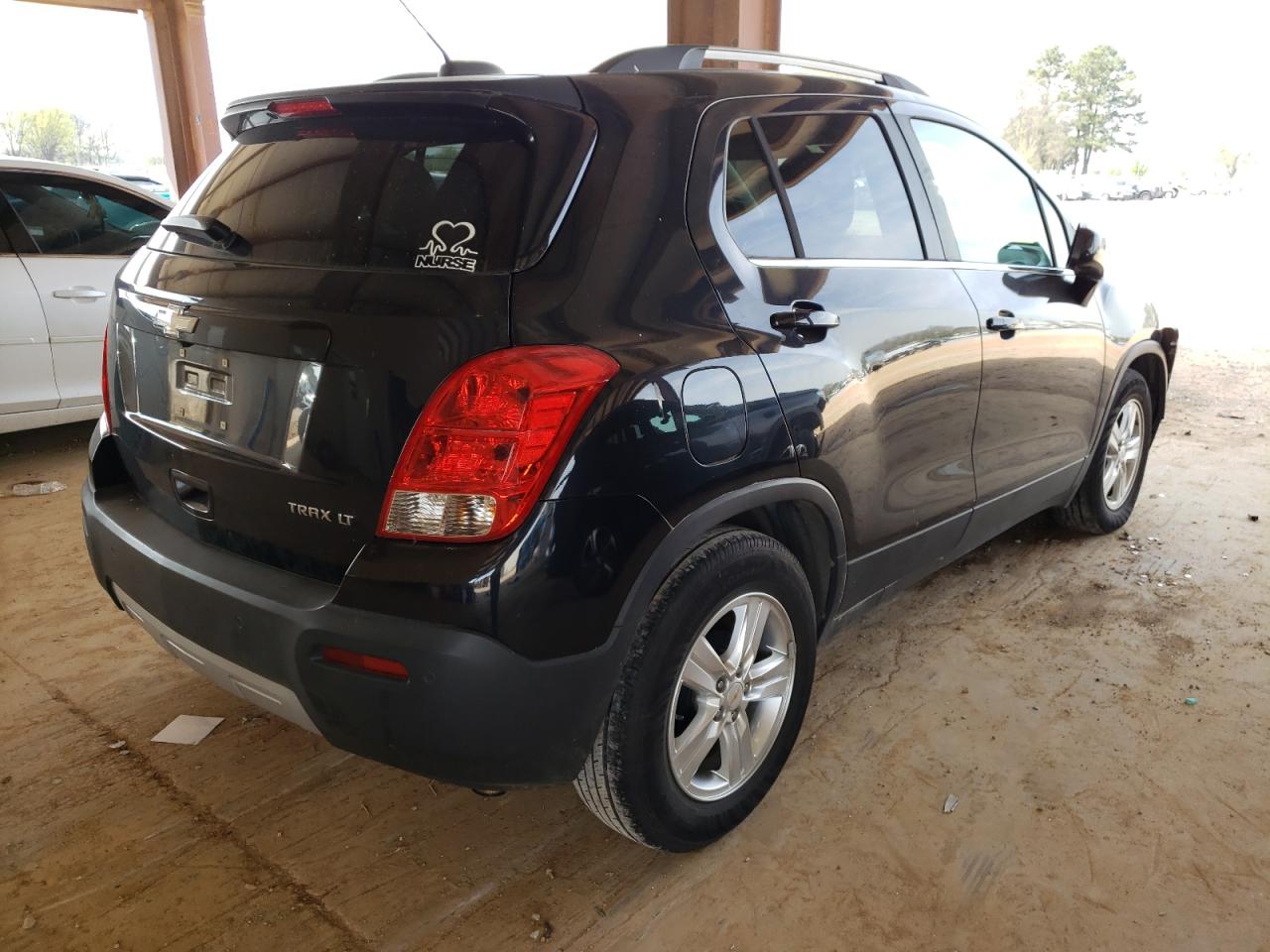 Photo 4 from auction – 2015 CHEVROLET TRAX 1LT with VIN KL7CJLSB2FB067882