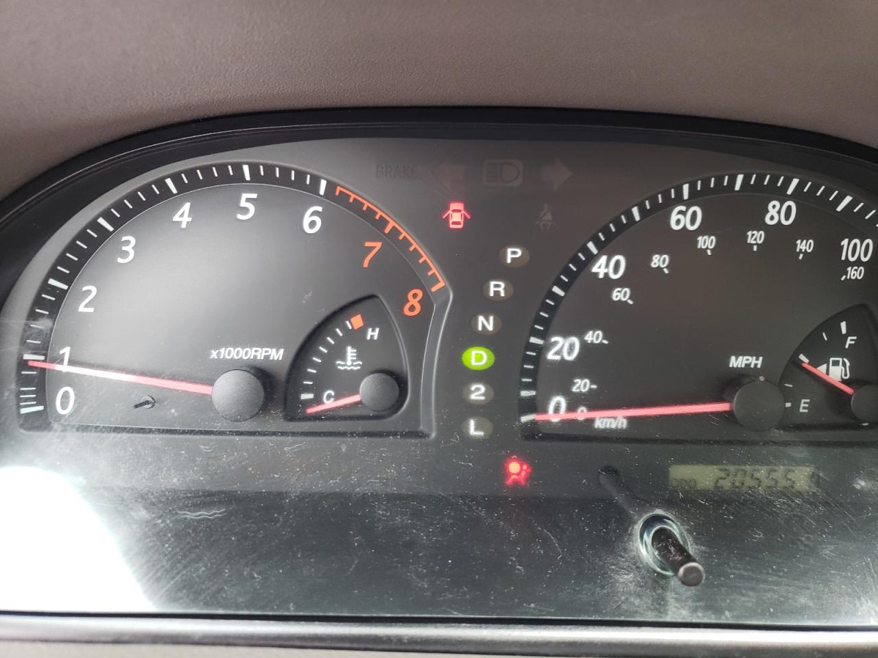 Photo 8 from auction – 2003 TOYOTA CAMRY LE with VIN 4T1BE32K73U757416