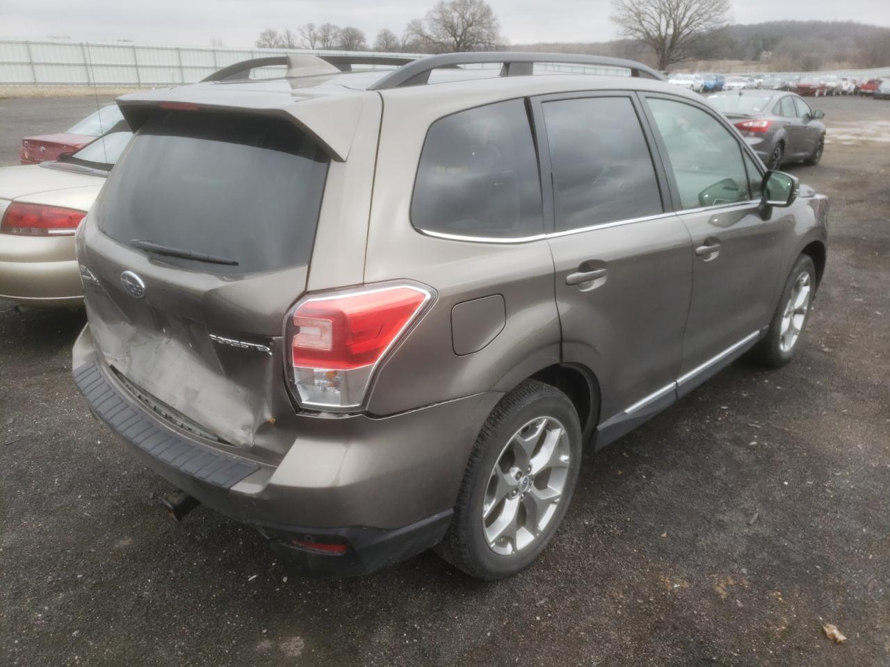 Photo 4 from auction – 2018 SUBARU FORESTER 2 with VIN JF2SJAWC6JH534251