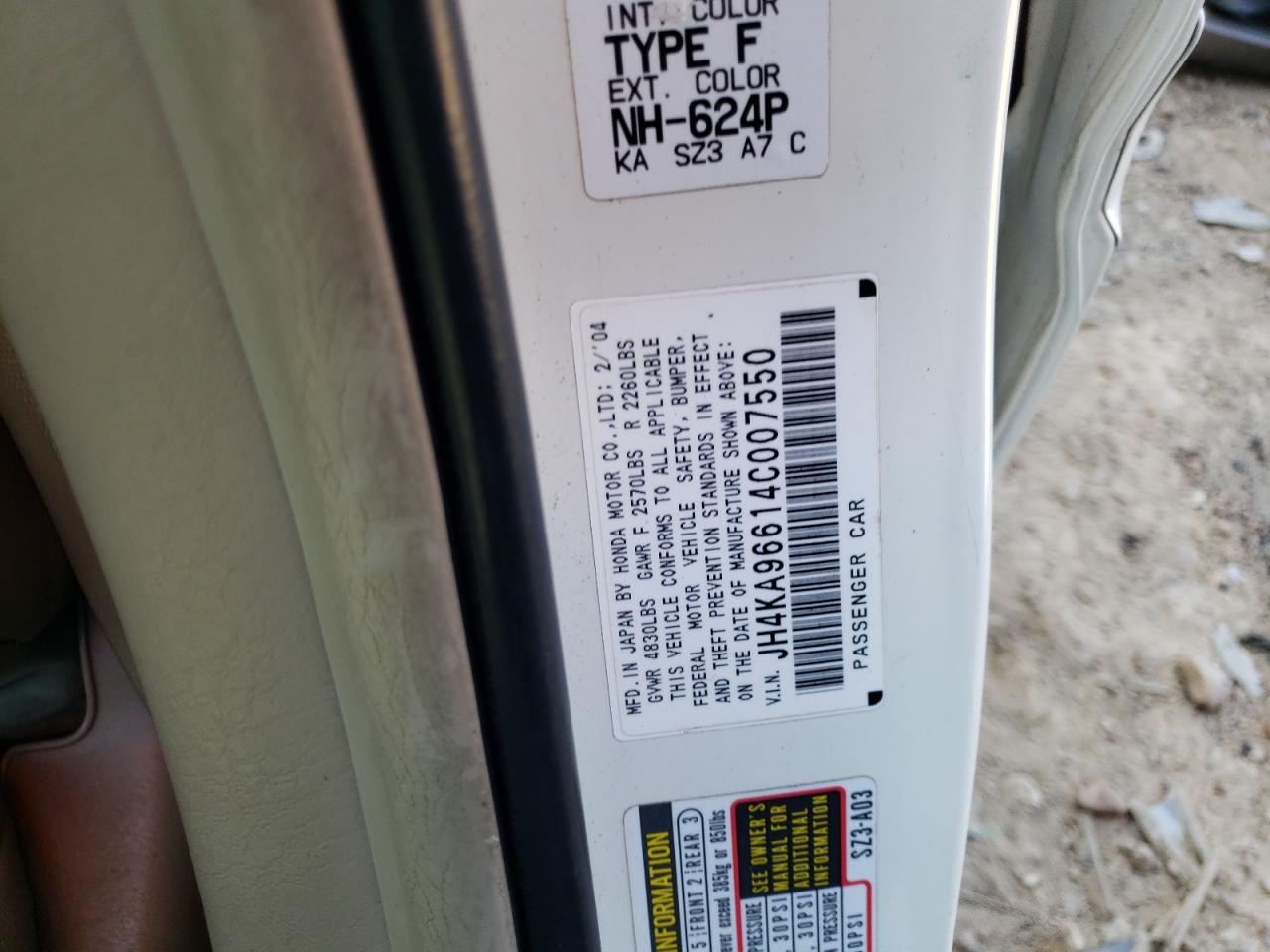Photo 10 from auction – 2004 ACURA 3.5RL with VIN JH4KA96614C007550