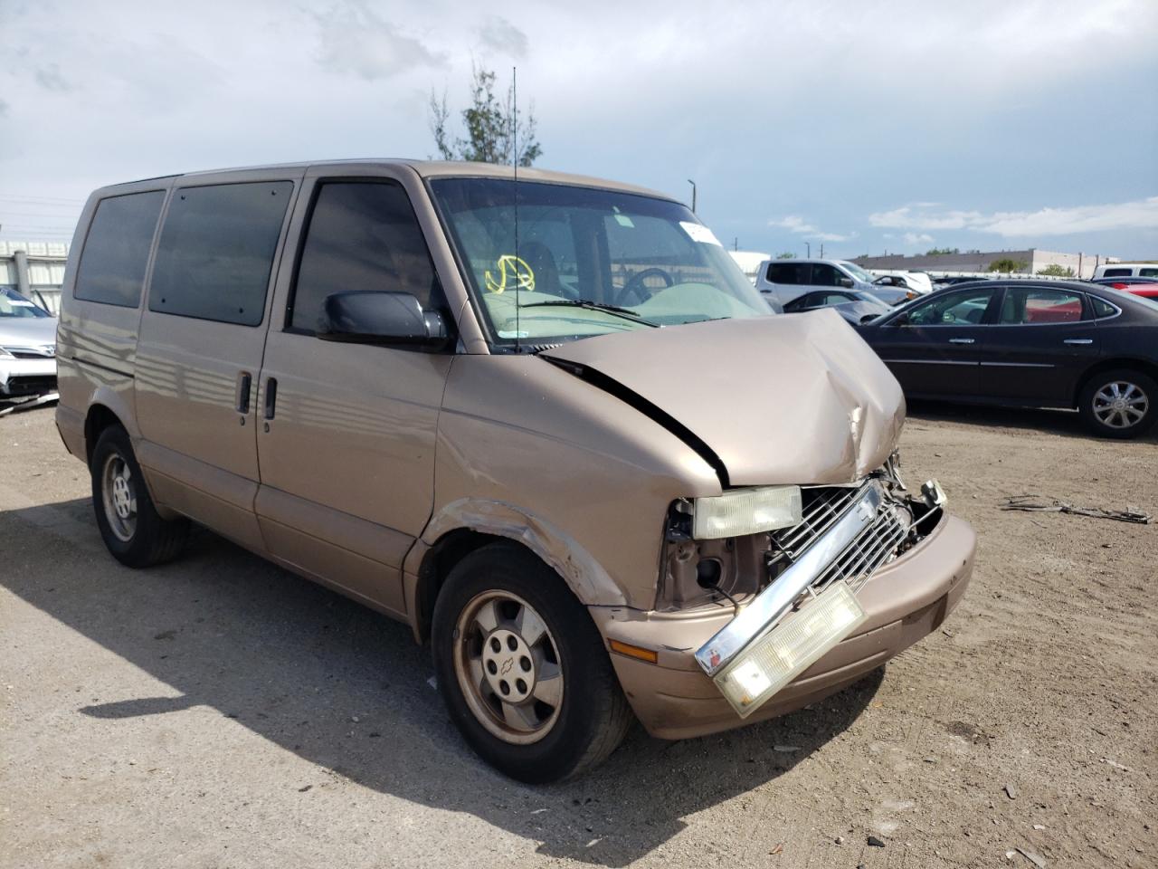 CHEVROLET ASTRO 2003 with VIN 1GNDM19X73B130997 - Photo from auction