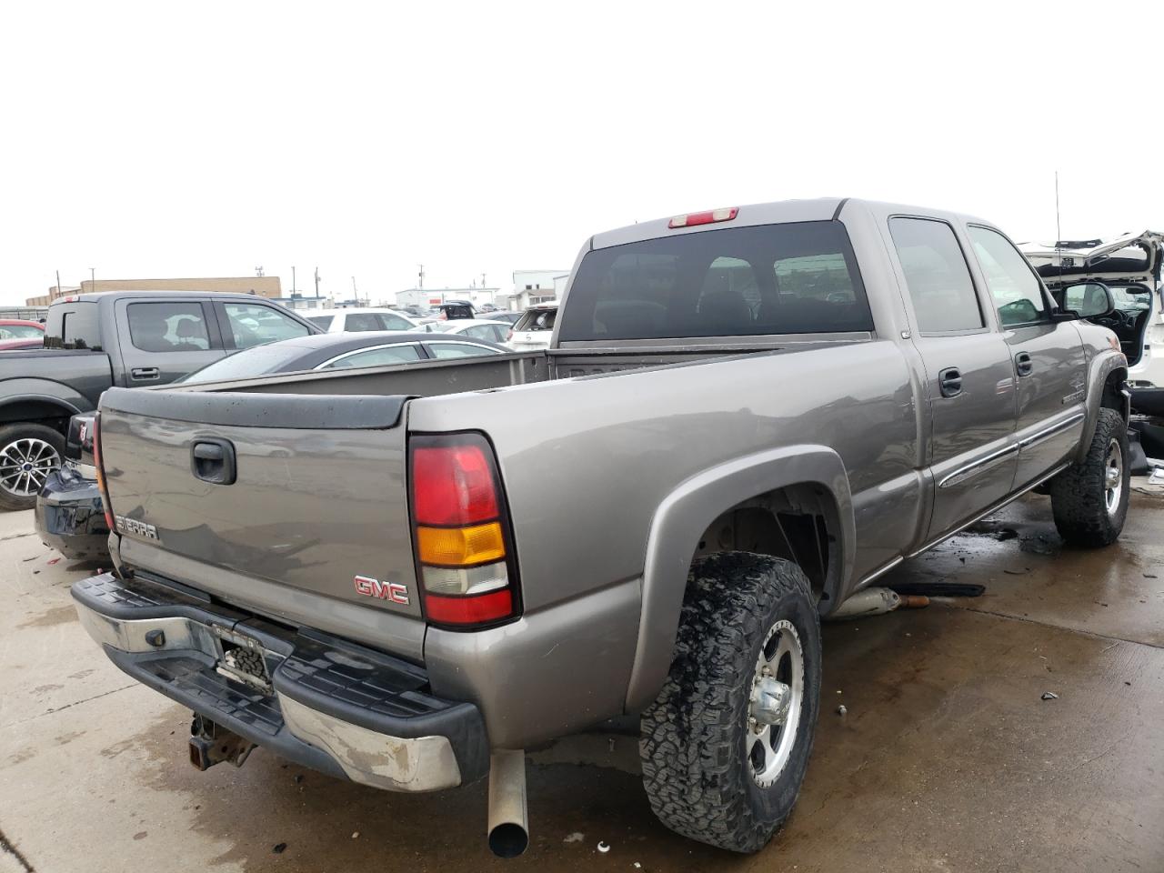 Photo 4 from auction – 2006 GMC SIERRA K25 with VIN 1GTHK23D66F153592