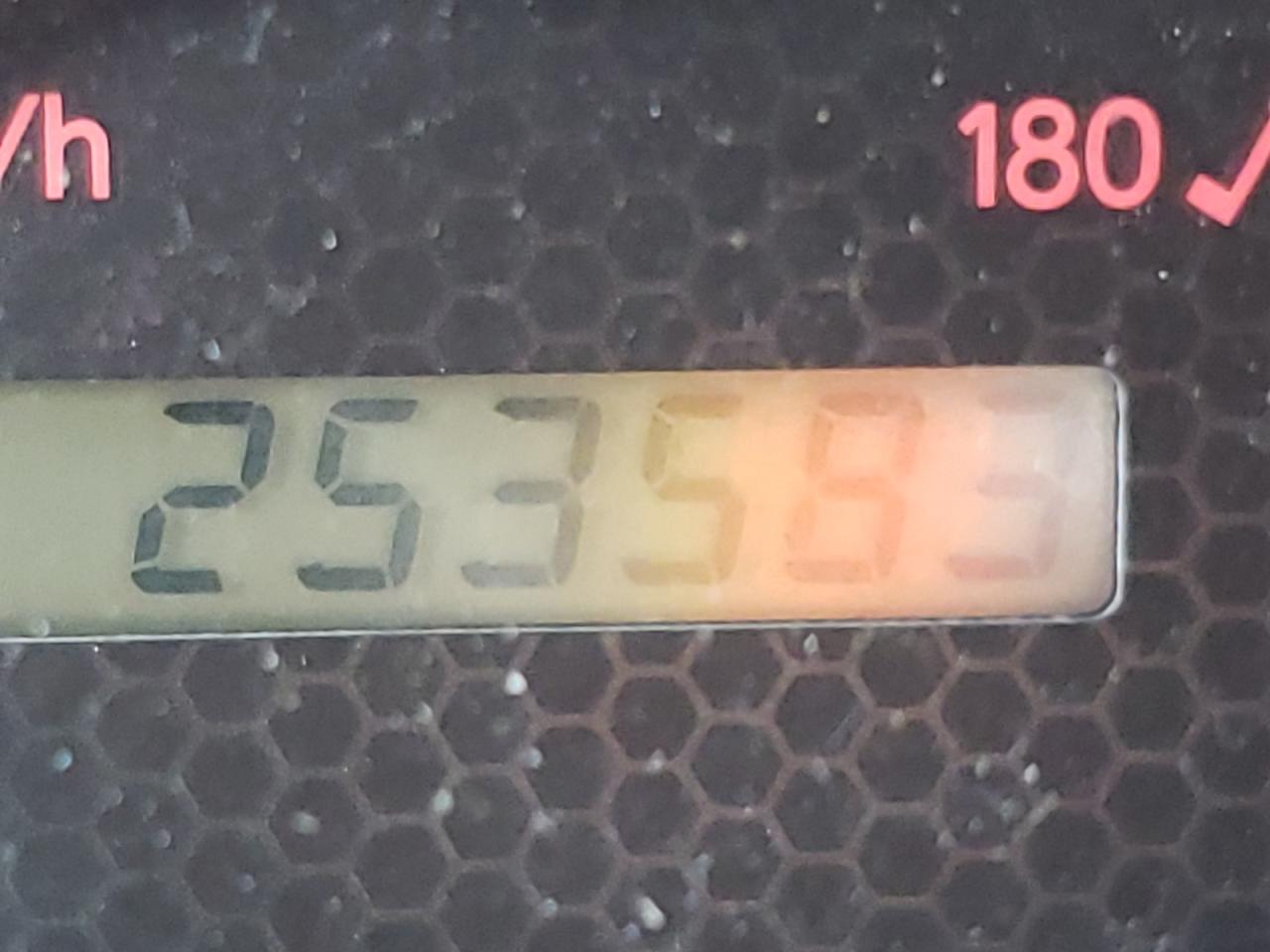 Photo 8 from auction – 2001 TOYOTA COROLLA CE with VIN 1NXBR12E31Z508854