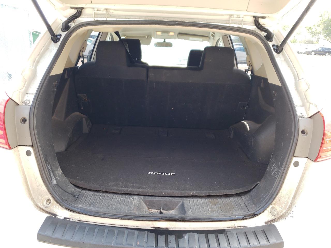 Photo 9 from auction – 2011 NISSAN ROGUE S with VIN JN8AS5MT2BW190372