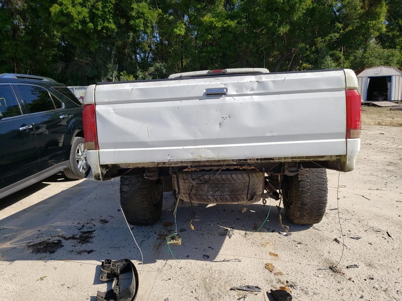 Photo 6 from auction – 1995 FORD F250 with VIN 1FTHF26GXSNA76283