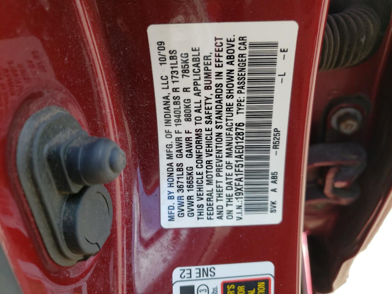 Photo 10 from auction – 2010 HONDA CIVIC LX with VIN 19XFA1F51AE012876