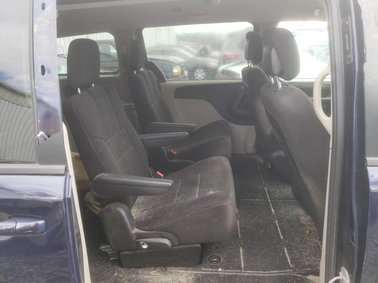 Photo 6 from auction – 2014 DODGE GRAND CARA with VIN 2C4RDGBG0ER146149