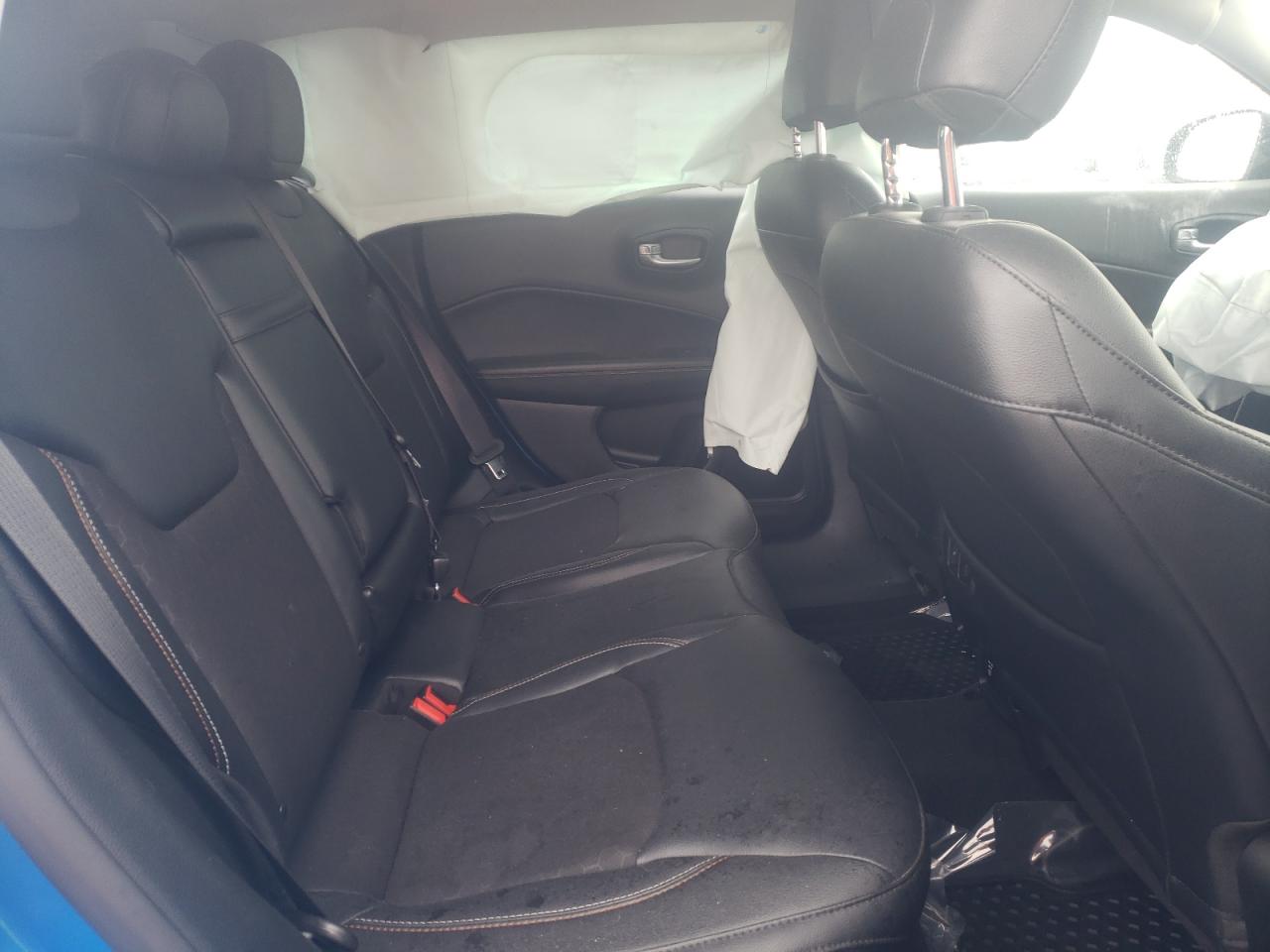 Photo 6 from auction – 2018 JEEP COMPASS LA with VIN 3C4NJDBB3JT103376
