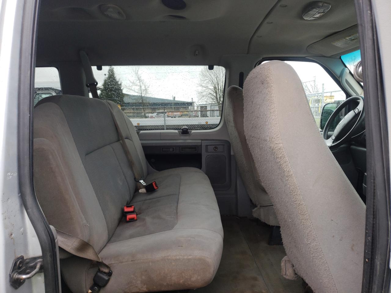 Photo 6 from auction – 2008 FORD ECONOLINE with VIN 1FBNE31L18DB24305