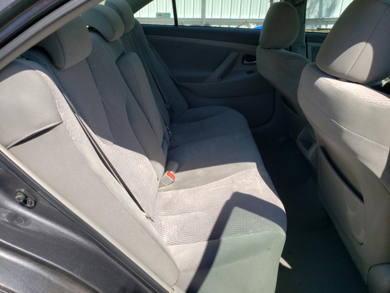 Photo 6 from auction – 2011 TOYOTA CAMRY BASE with VIN 4T4BF3EKXBR142226