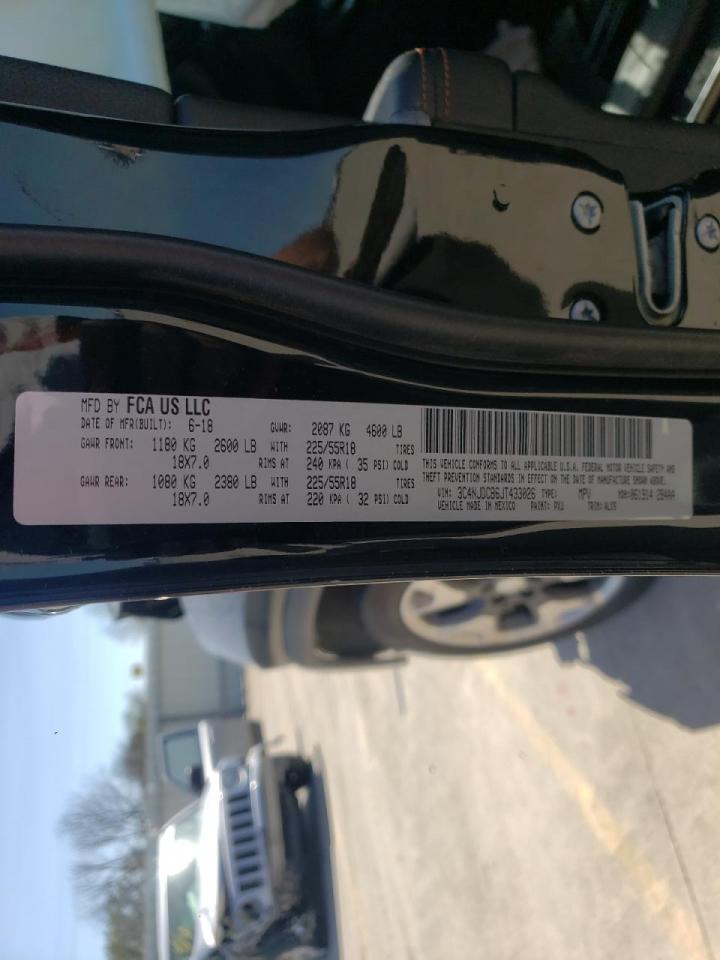 Photo 10 from auction – 2018 JEEP COMPASS LI with VIN 3C4NJDCB6JT433026