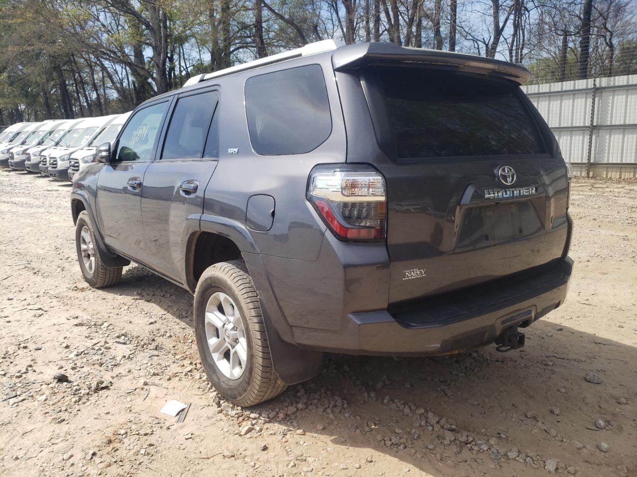 Photo 13 from auction – 2016 TOYOTA 4RUNNER SR with VIN JTEBU5JR4G5324049
