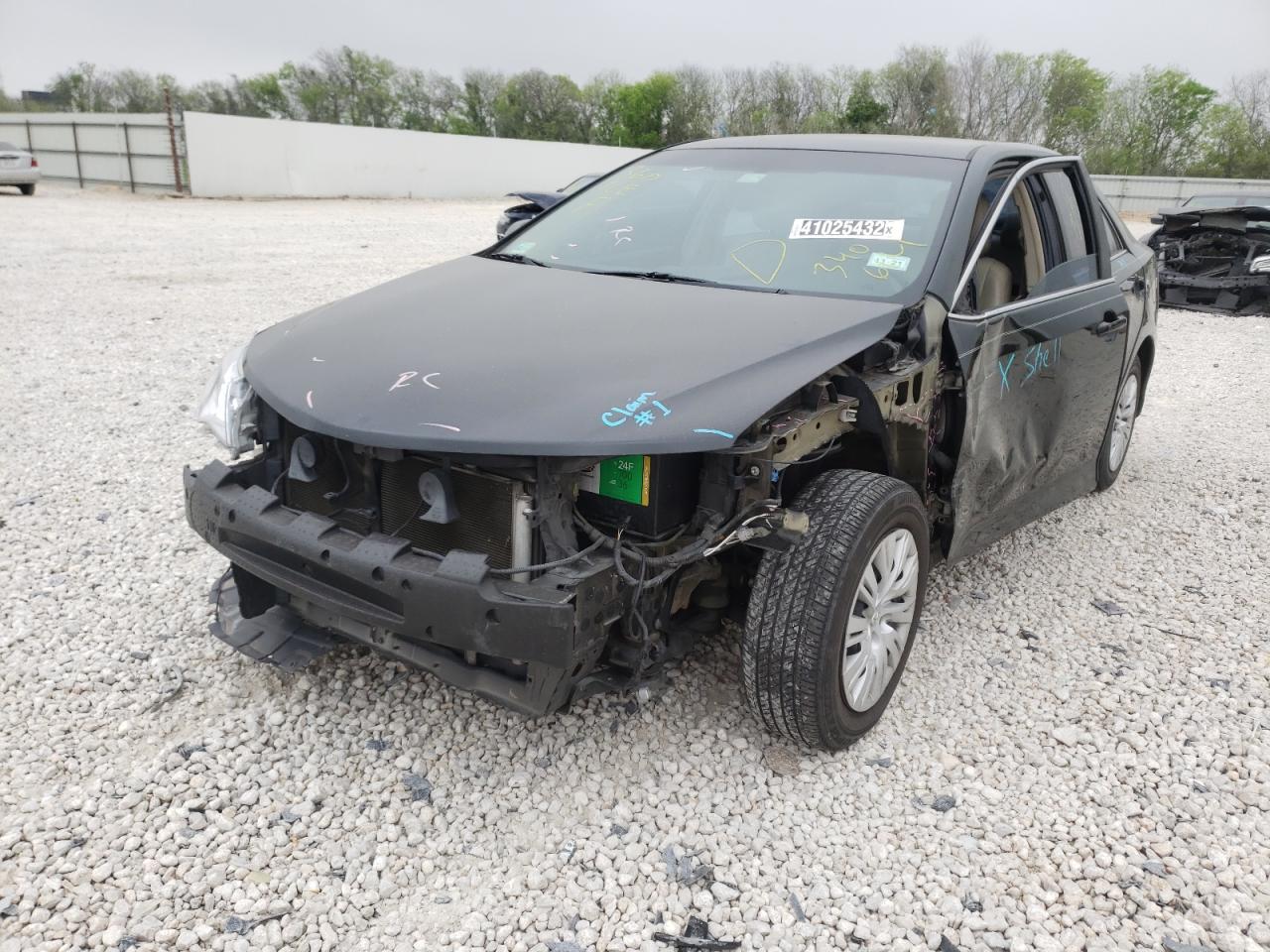 Photo 2 from auction – 2014 TOYOTA CAMRY L with VIN 4T4BF1FK2ER340614