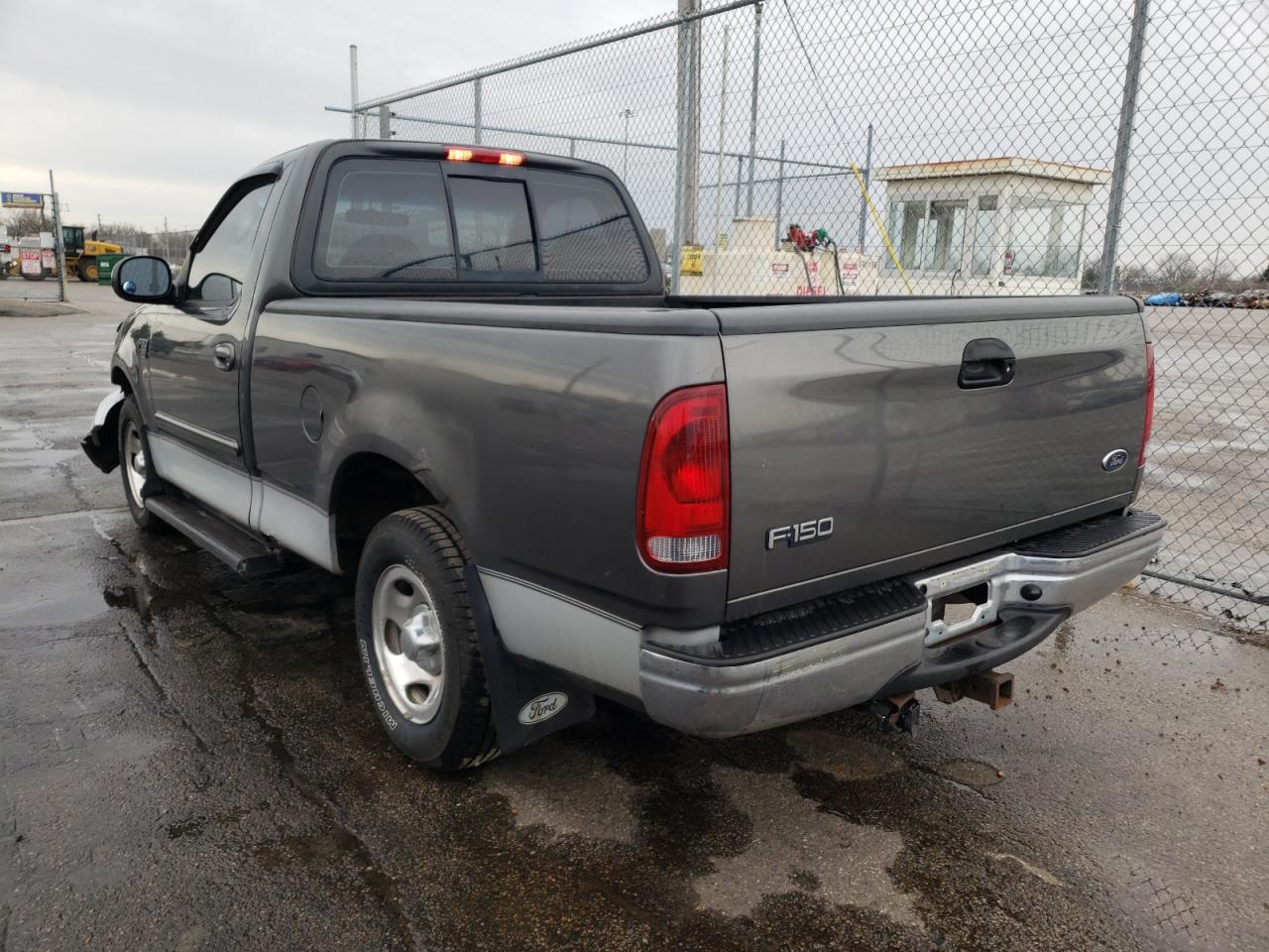 Photo 3 from auction – 2003 FORD F150 with VIN 1FTRF17W43NA17400