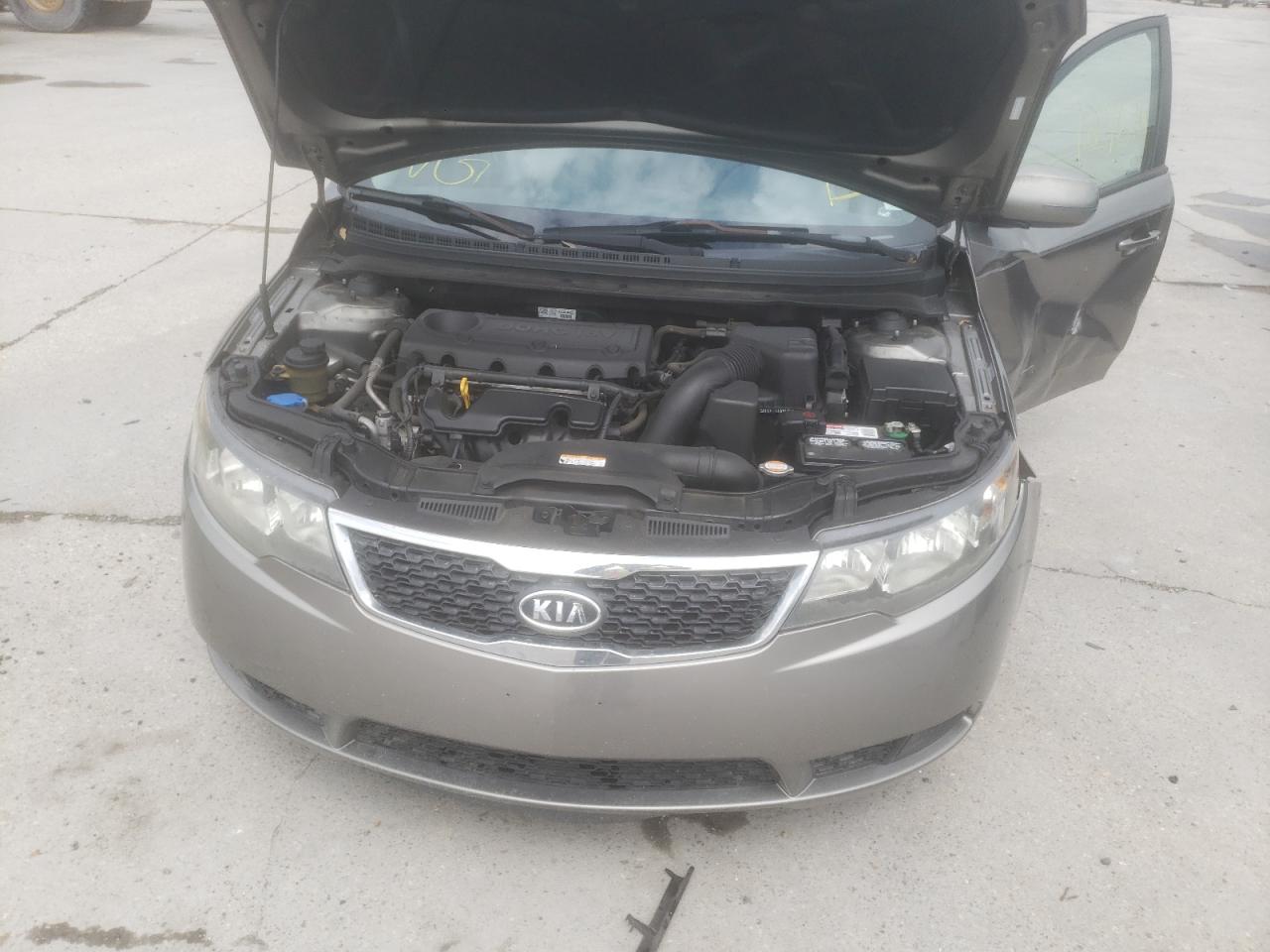 Photo 7 from auction – 2012 KIA FORTE EX with VIN KNAFU4A28C5620220