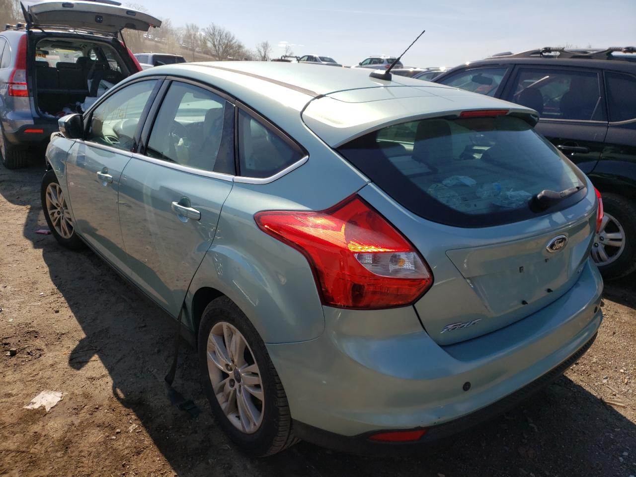 Photo 3 from auction – 2012 FORD FOCUS SEL with VIN 1FAHP3M21CL348524