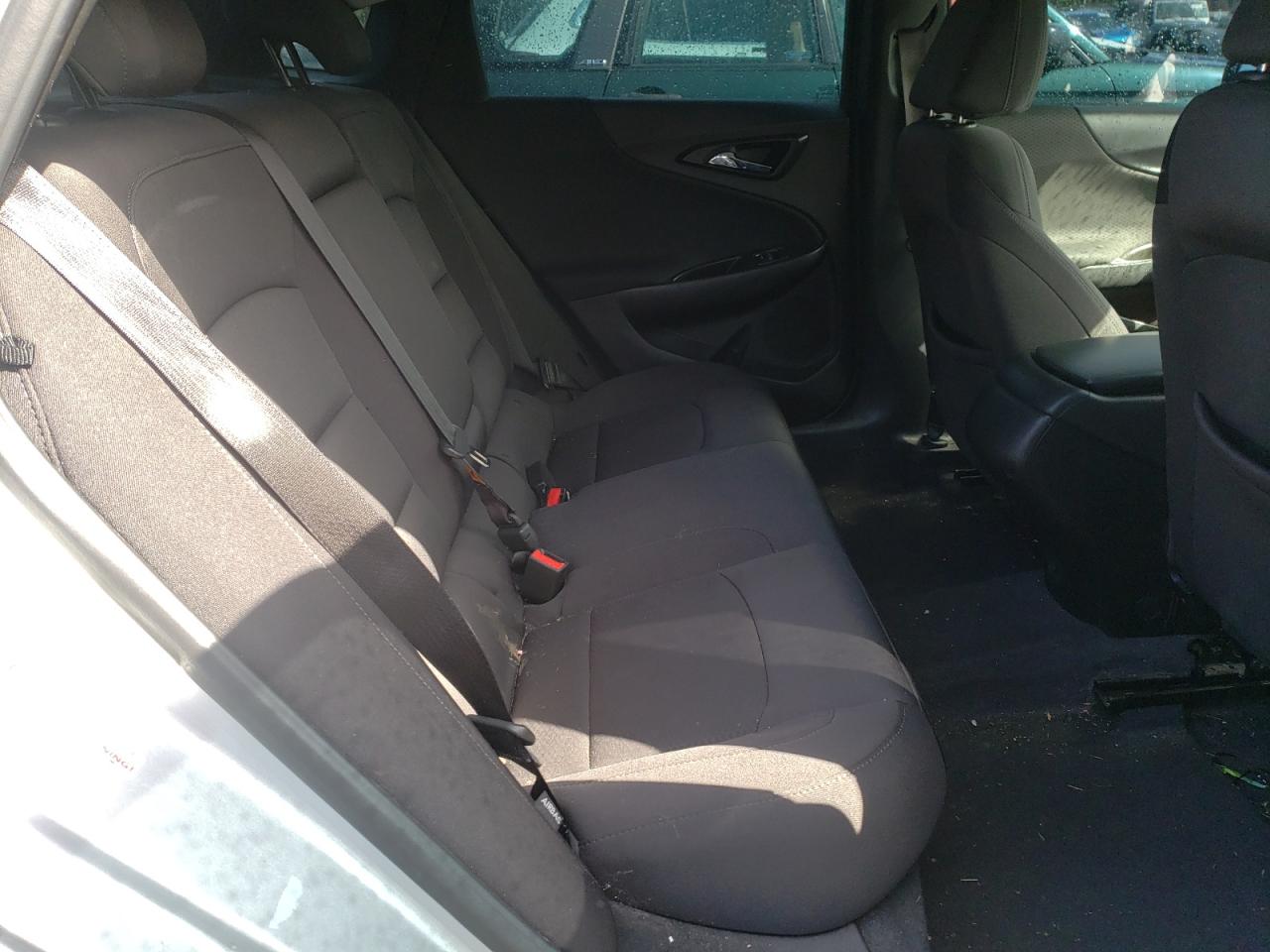 Photo 6 from auction – 2018 CHEVROLET MALIBU LS with VIN 1G1ZB5ST0JF202253