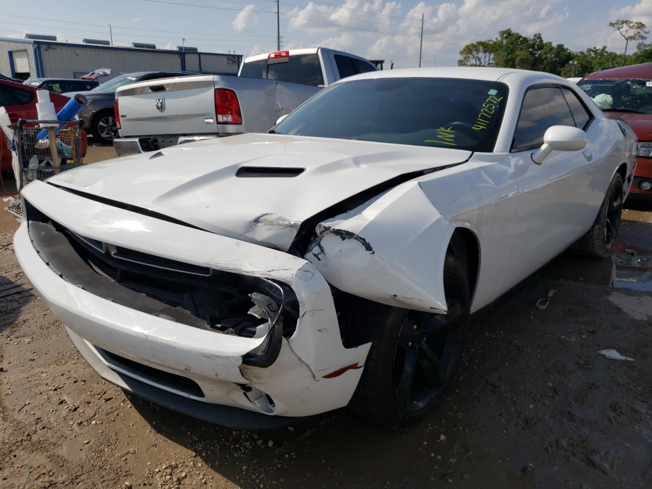 Photo 2 from auction – 2015 DODGE CHALLENGER with VIN 2C3CDZAG4FH720122