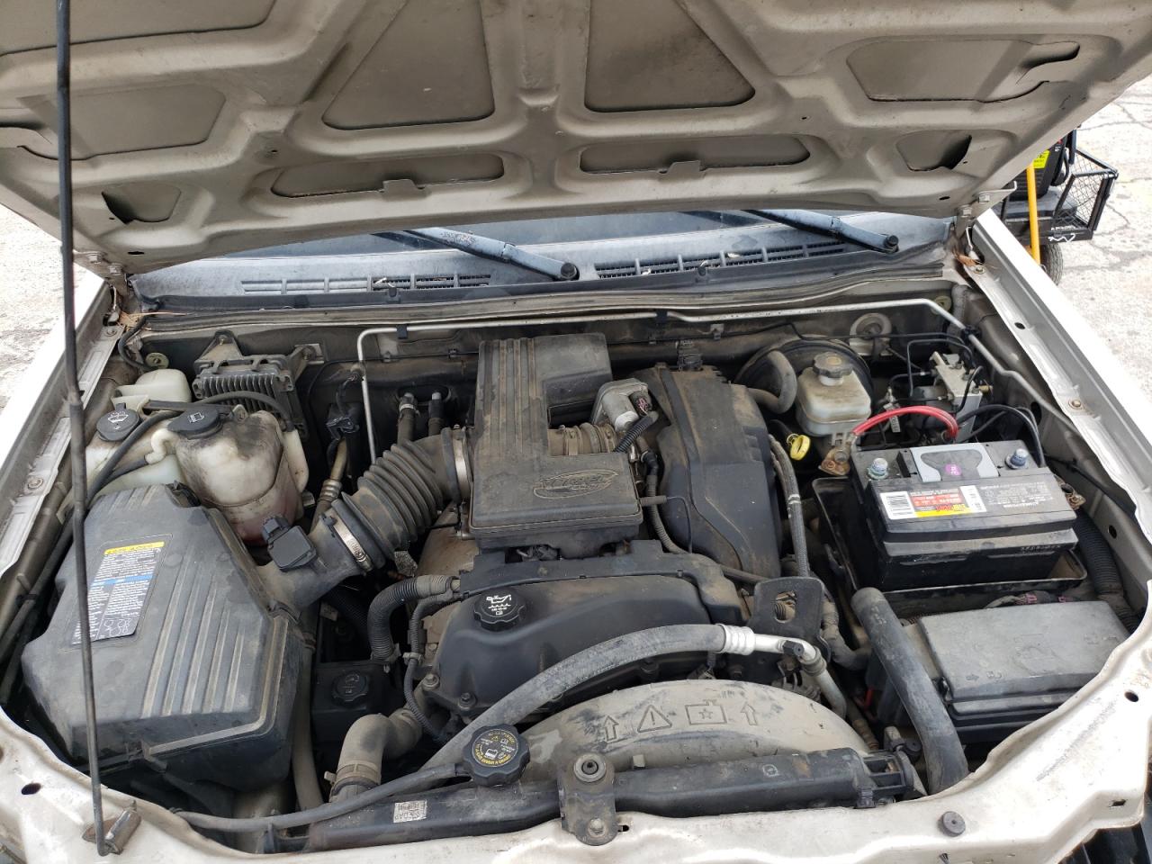 Photo 7 from auction – 2004 GMC CANYON with VIN 1GTDT196148118992