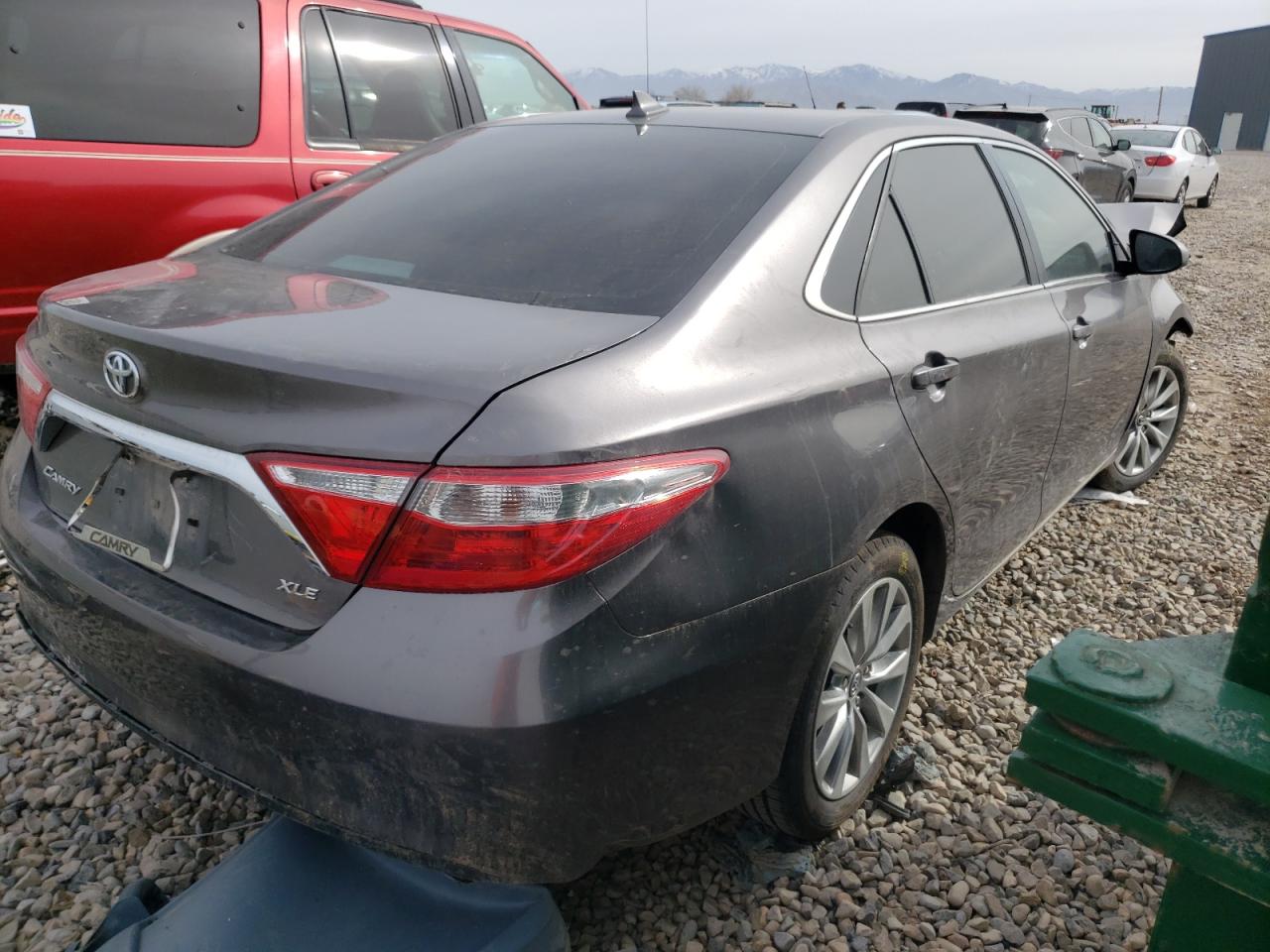 Photo 4 from auction – 2017 TOYOTA CAMRY LE with VIN 4T1BF1FK6HU808259