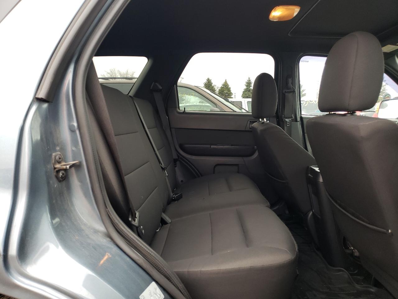 صورة رقم 6 من المزاد - 2011 FORD ESCAPE XLT مع VIN 1FMCU0DG3BKC28618