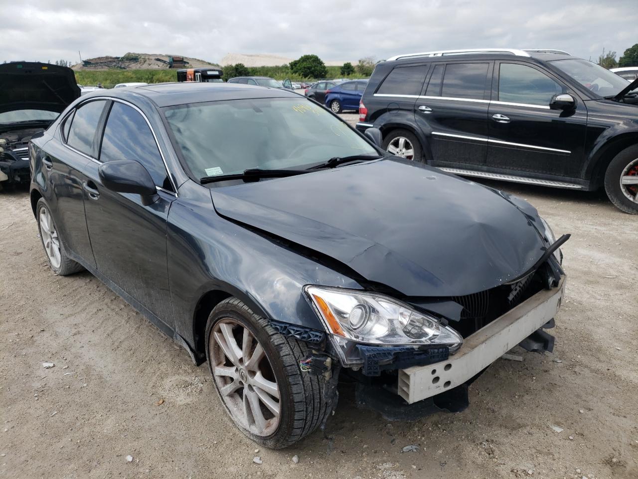 LEXUS IS 250 2006 with VIN JTHBK262165004950 - Photo from auction