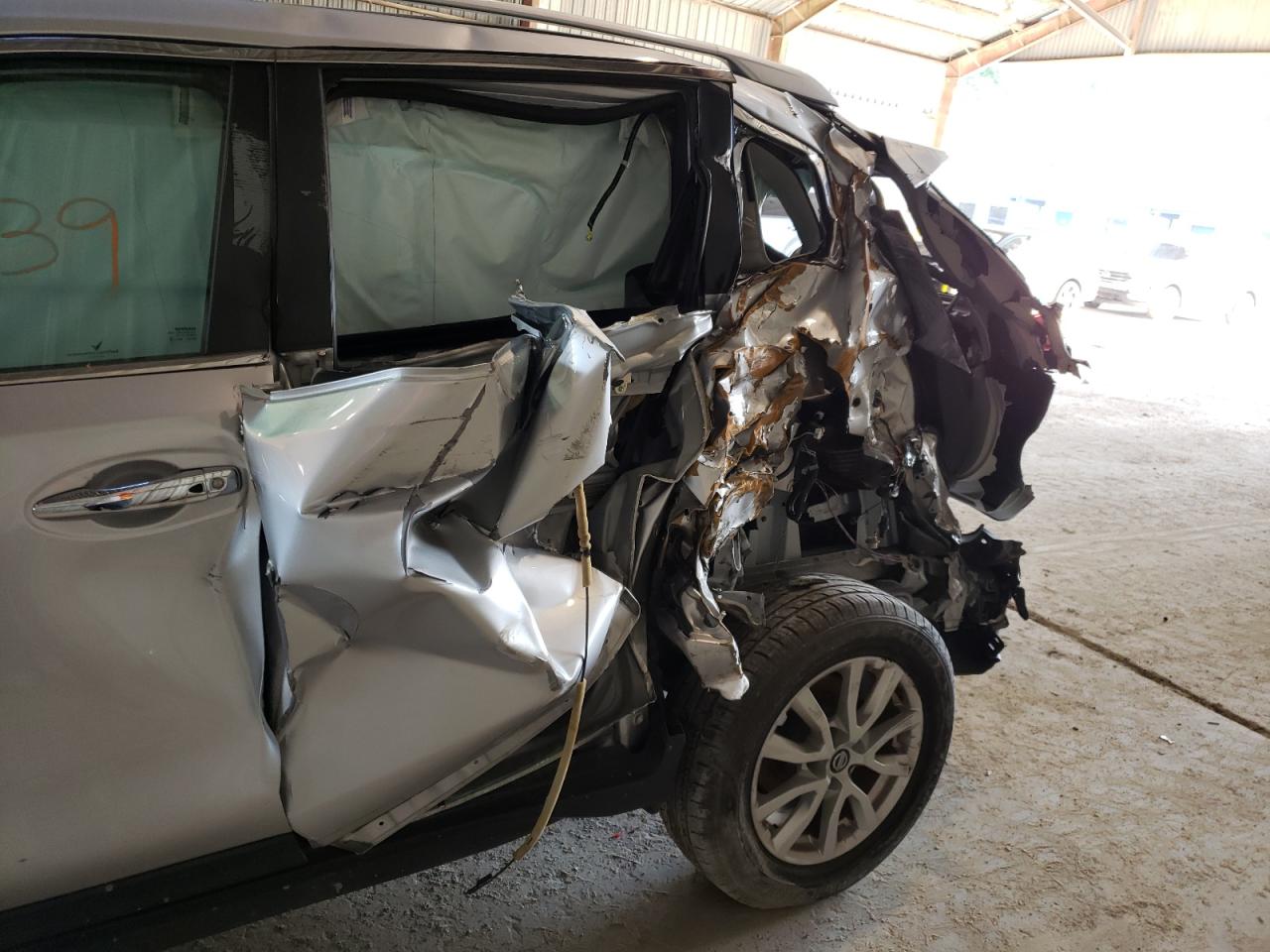 Photo 10 from auction – 2017 NISSAN ROGUE S with VIN KNMAT2MT7HP558264