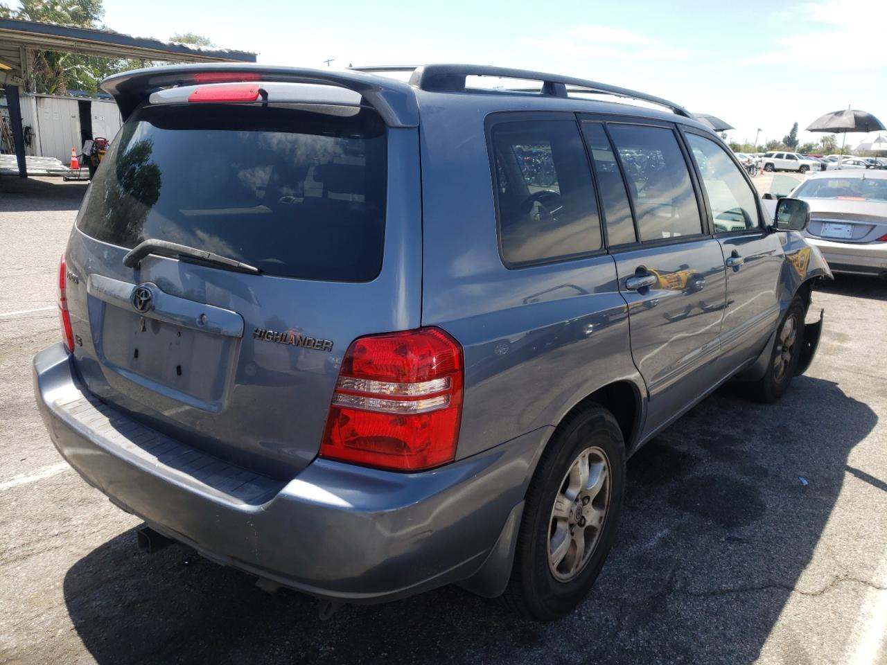 Photo 4 from auction – 2003 TOYOTA HIGHLANDER with VIN JTEGF21AX30104303