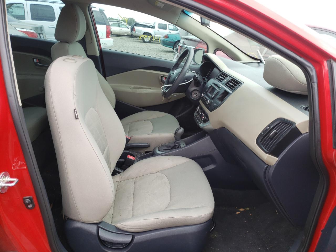 Photo 5 from auction – 2015 KIA RIO LX with VIN KNADM4A33F6442974