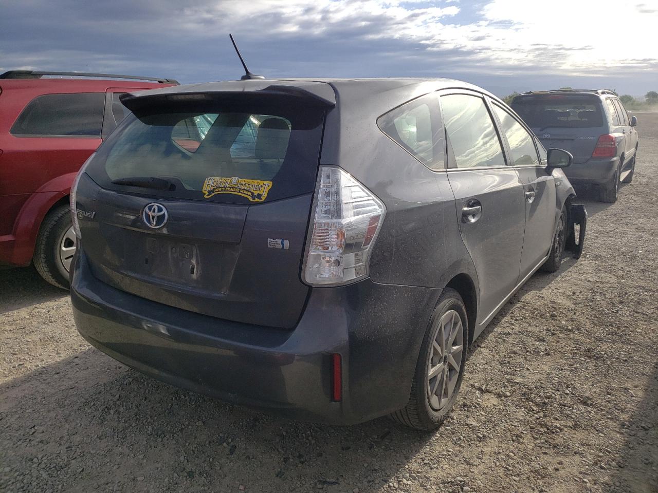 Photo 4 from auction – 2012 TOYOTA PRIUS V with VIN JTDZN3EU2C3119306
