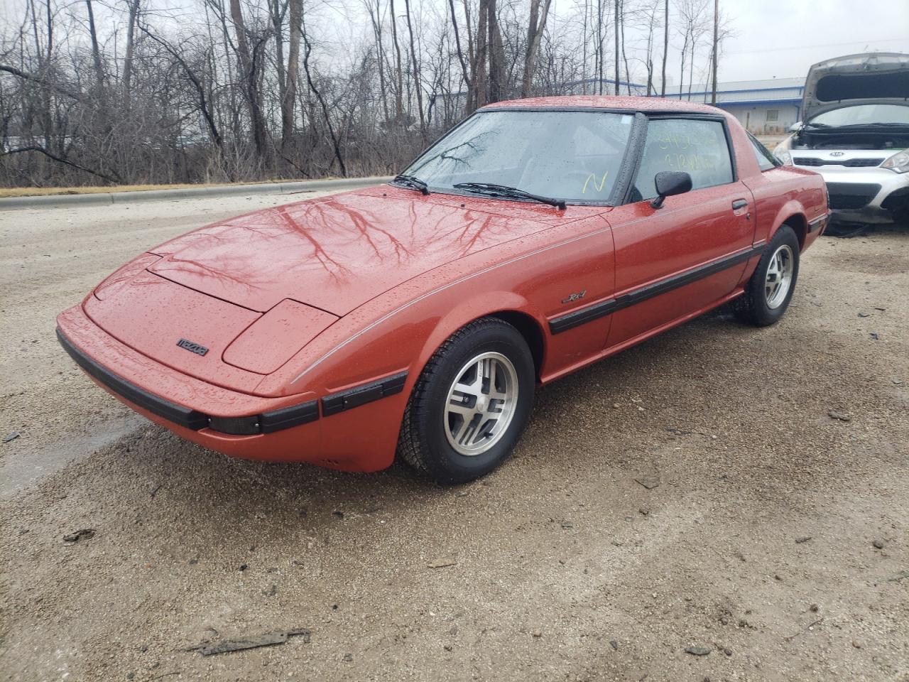 Photo 2 from auction – 1984 MAZDA RX7 12A with VIN JM1FB3312E0804964