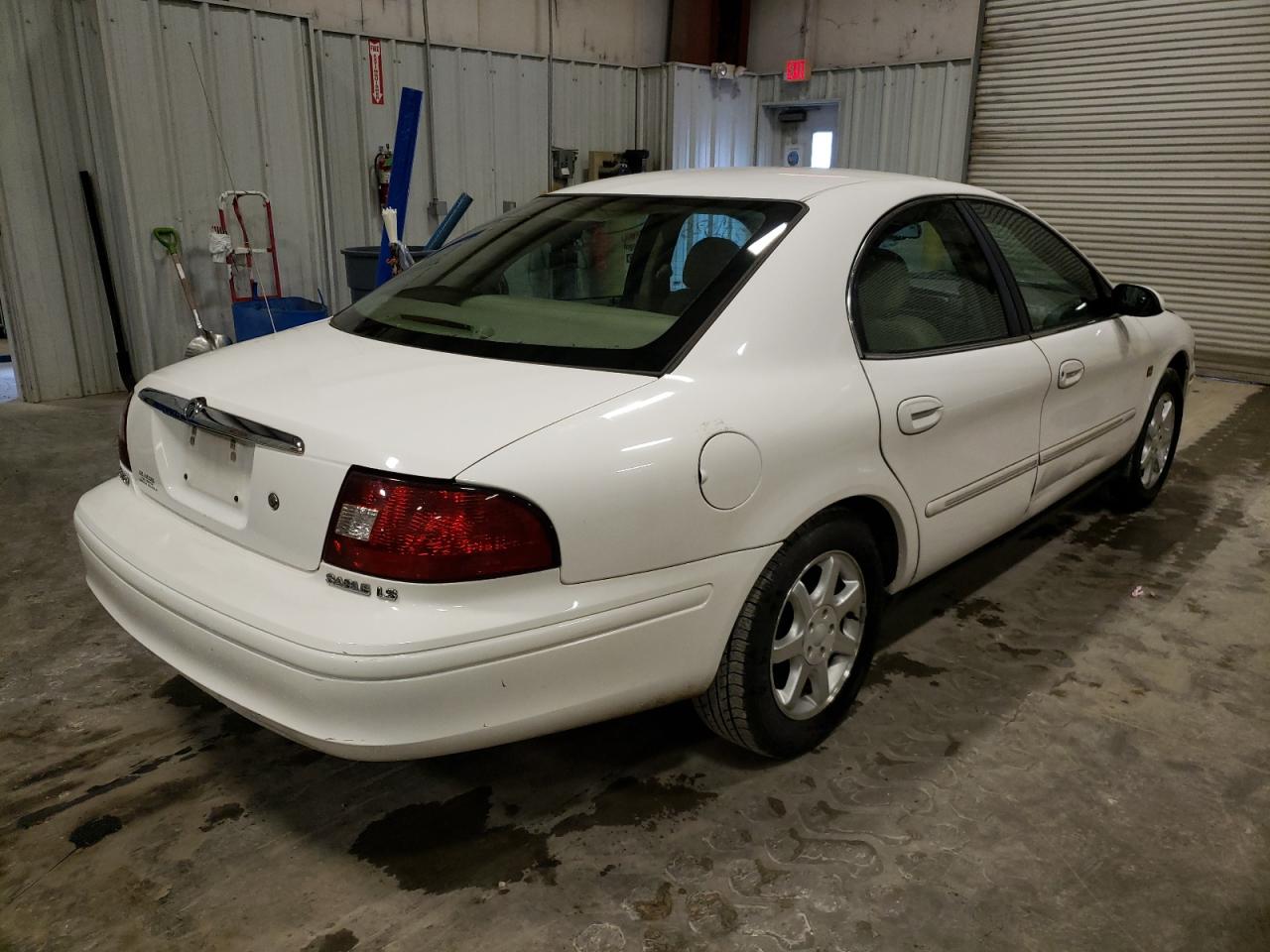 Photo 4 from auction – 2002 MERCURY SABLE LS P with VIN 1MEFM55S52G629137