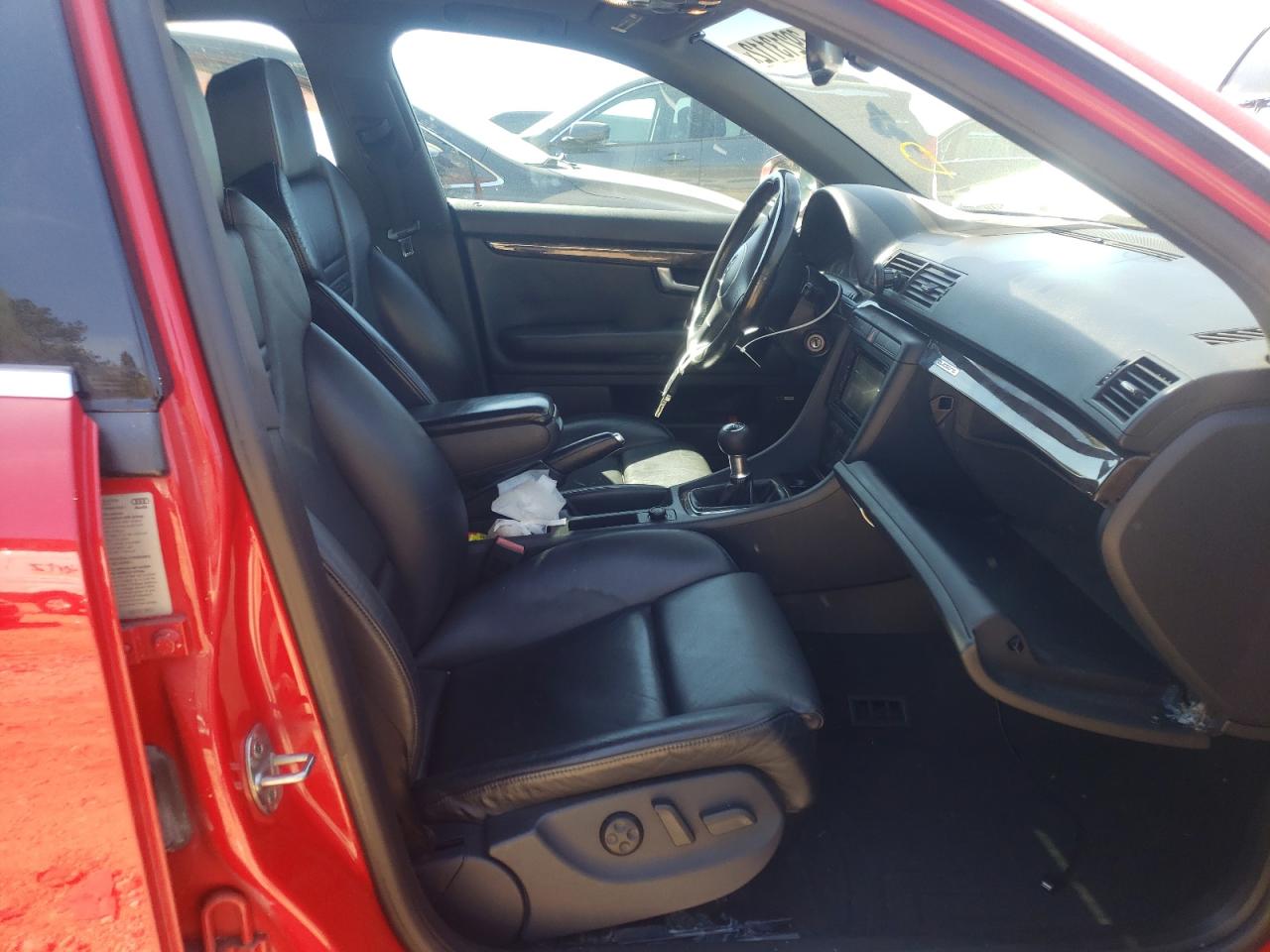 Photo 5 from auction – 2005 AUDI S4 with VIN WAUPL68E15A053989