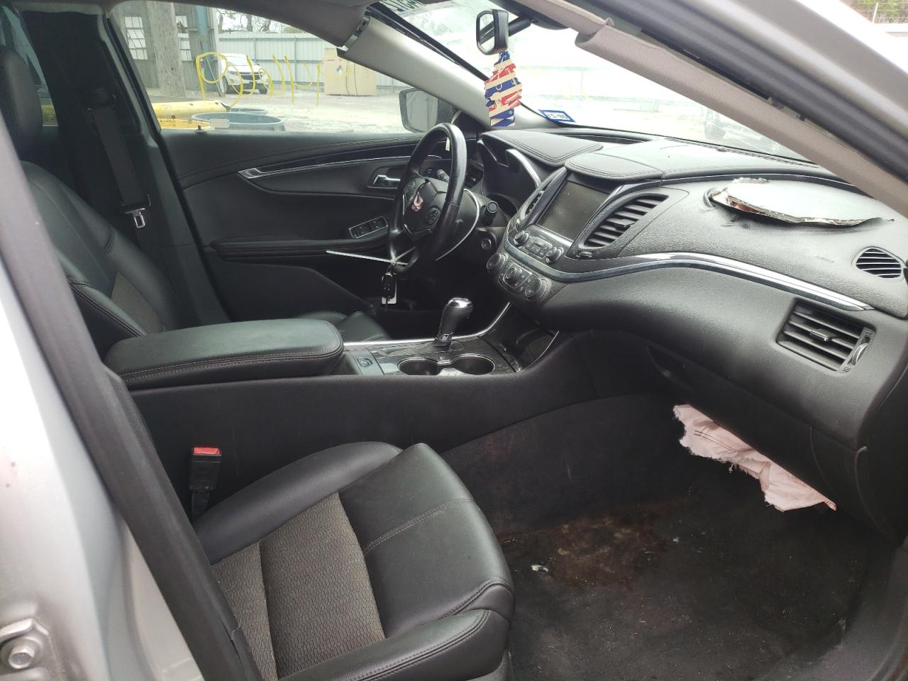 Photo 5 from auction – 2016 CHEVROLET IMPALA LT with VIN 2G1105SA9G9185696
