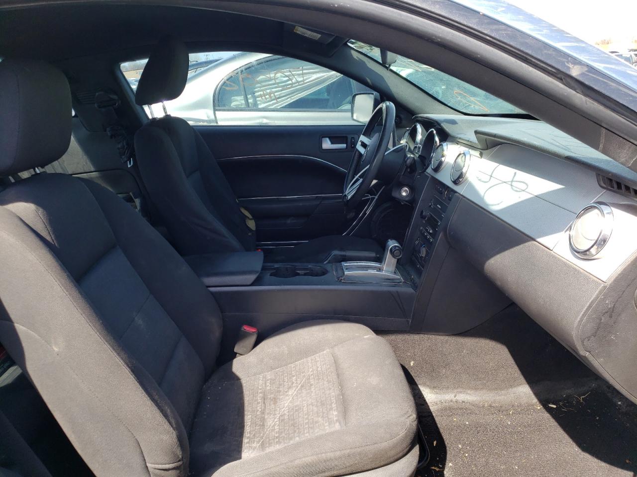 Photo 5 from auction – 2007 FORD MUSTANG with VIN 1ZVFT80N375259006