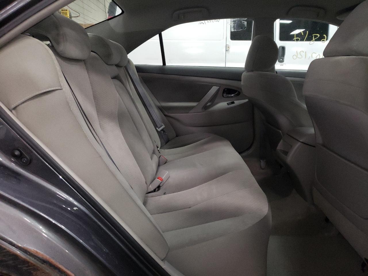 Photo 6 from auction – 2007 TOYOTA CAMRY CE with VIN 4T1BE46K67U089386