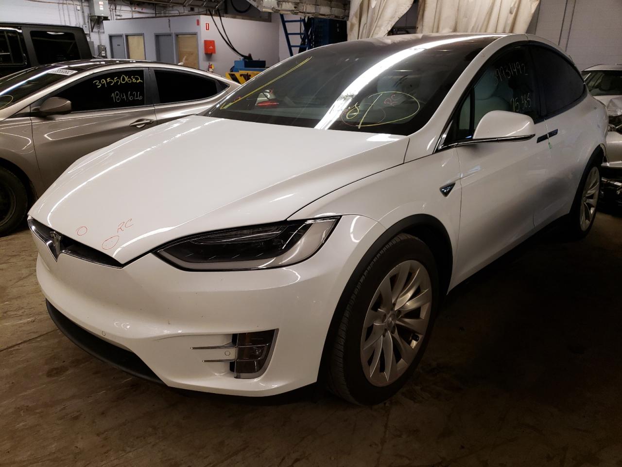 Photo 2 from auction – 2016 TESLA MODEL X with VIN 5YJXCAE43GFS00812